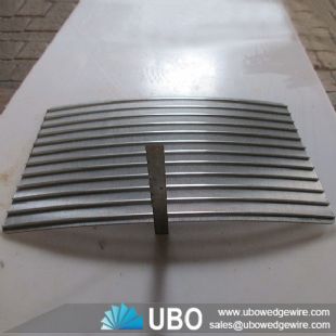 Wedge wire curved waste water treatment screen plate